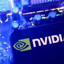 Global AI stocks fall as industry chiefs call for slowing development