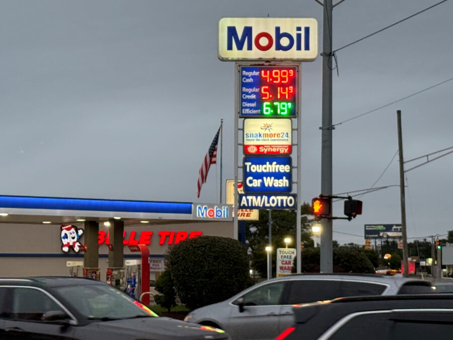Gasoline close to $5 a gallon in Michigan, diesel hits new record high