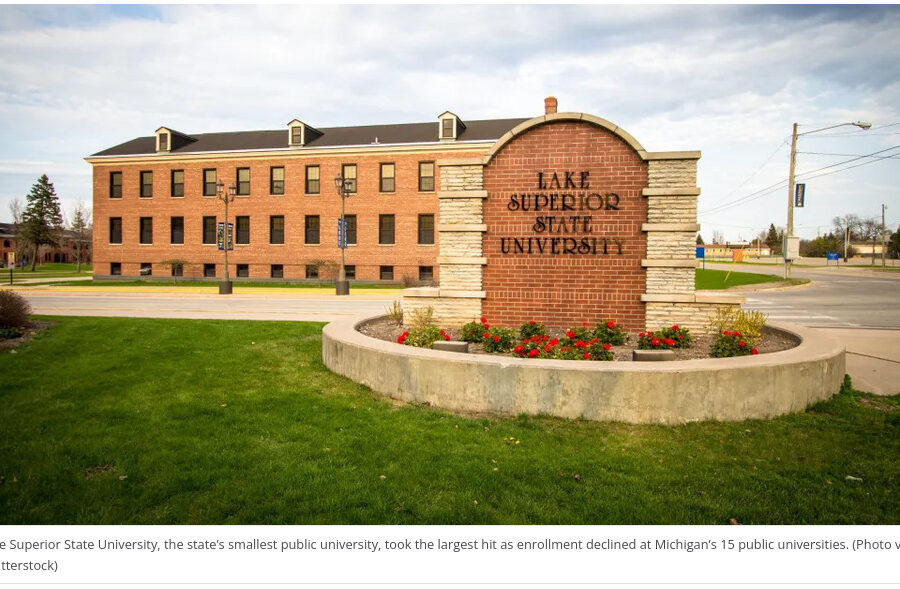University enrollment drops 2% in Michigan, first drop in three years